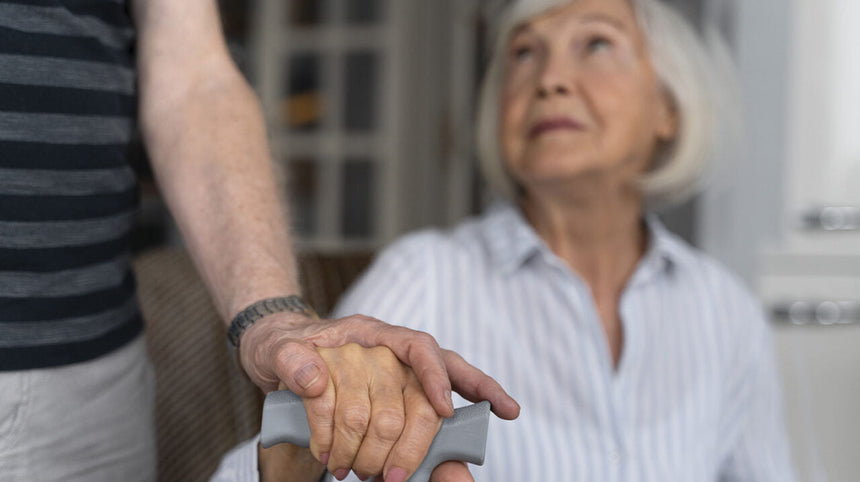 Avere cura di chi si prende cura: il caregiver familiare del paziente con Alzheimer